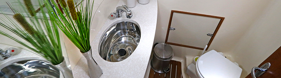 Private 35' Luxury Catamaran Charter for Groups 6