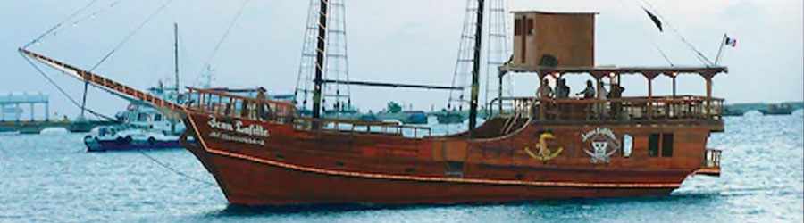 Pirates Night Dinner Cruise 5