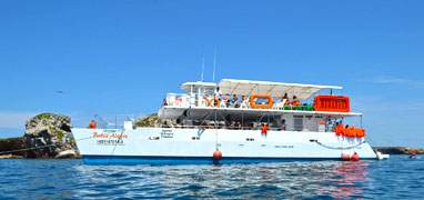 Double Decker Party Boat (130 Pax)