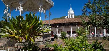 Private San Sebastian Del Oeste – Private Tour Guide