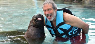 Encuentro de Nado con Leones Marinos & Delfines